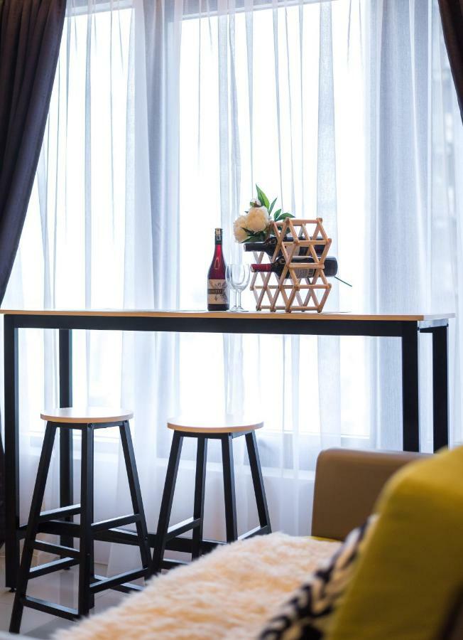 อพาร์ตเมนต์ 2 ห้องนอน 2 ห้องน้ำส่วนตัว ขนาด 700 ตร.ม. – จอร์จทาวน์ Apartment ภายนอก รูปภาพ